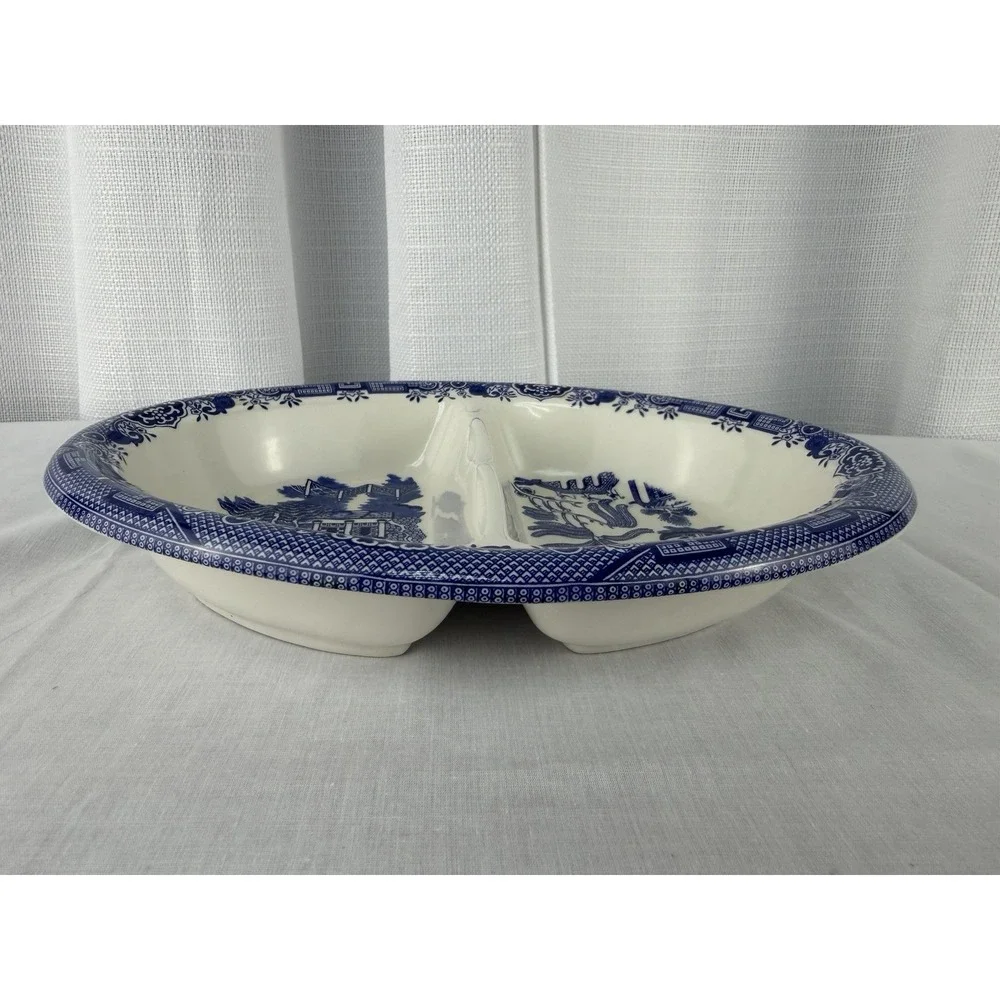 Vintage Churchill Blue Willow Oval Divided Vegetable Dish England 9 7/8